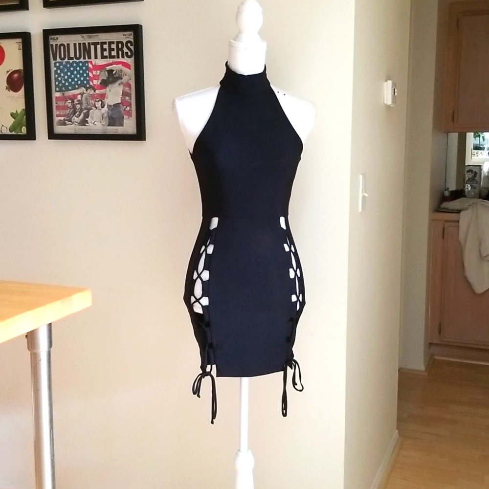 LUX LA Sexy Black Sleeveless Dress Exposed Front Legs Light Sparkle